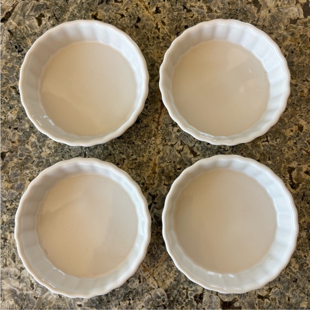 Vintage tartlet ramekins